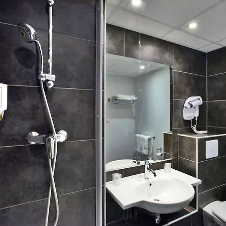 Kyriad Centre Hotel